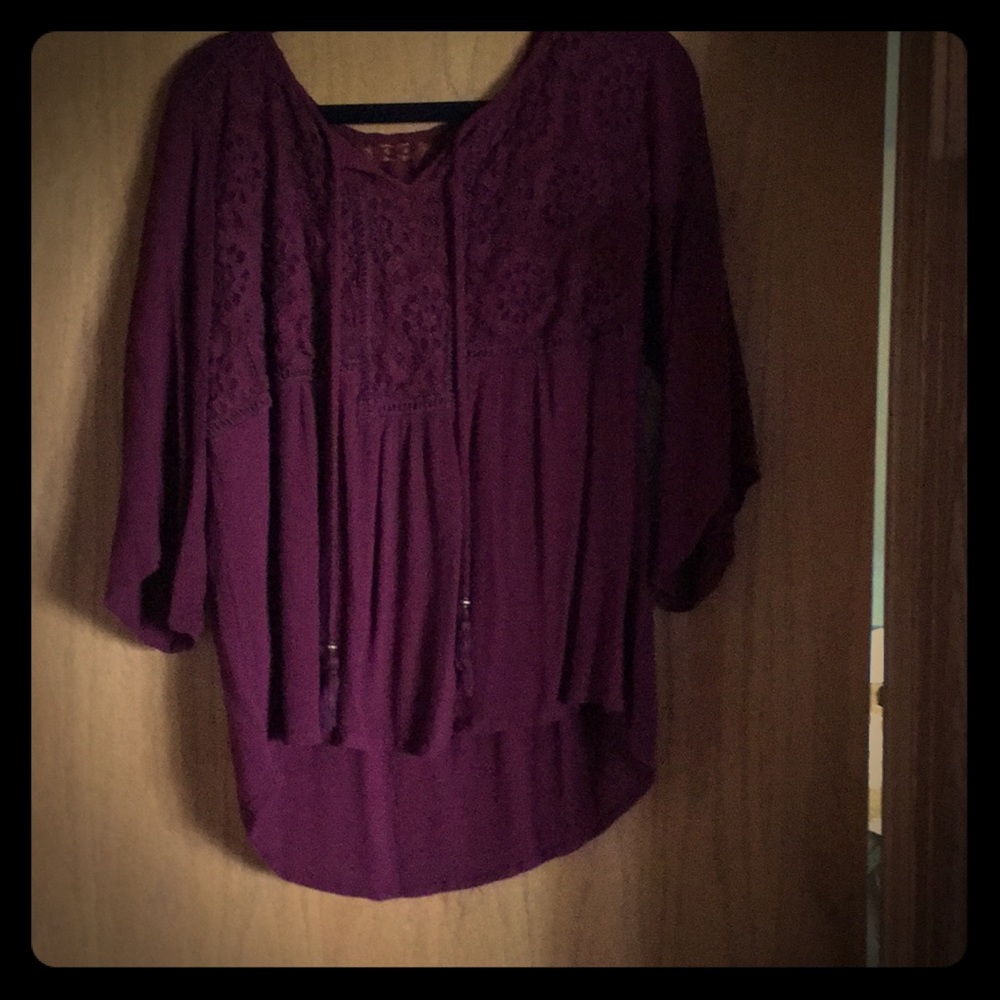 Dress Barn Crochet and Lace Trim High Low Top